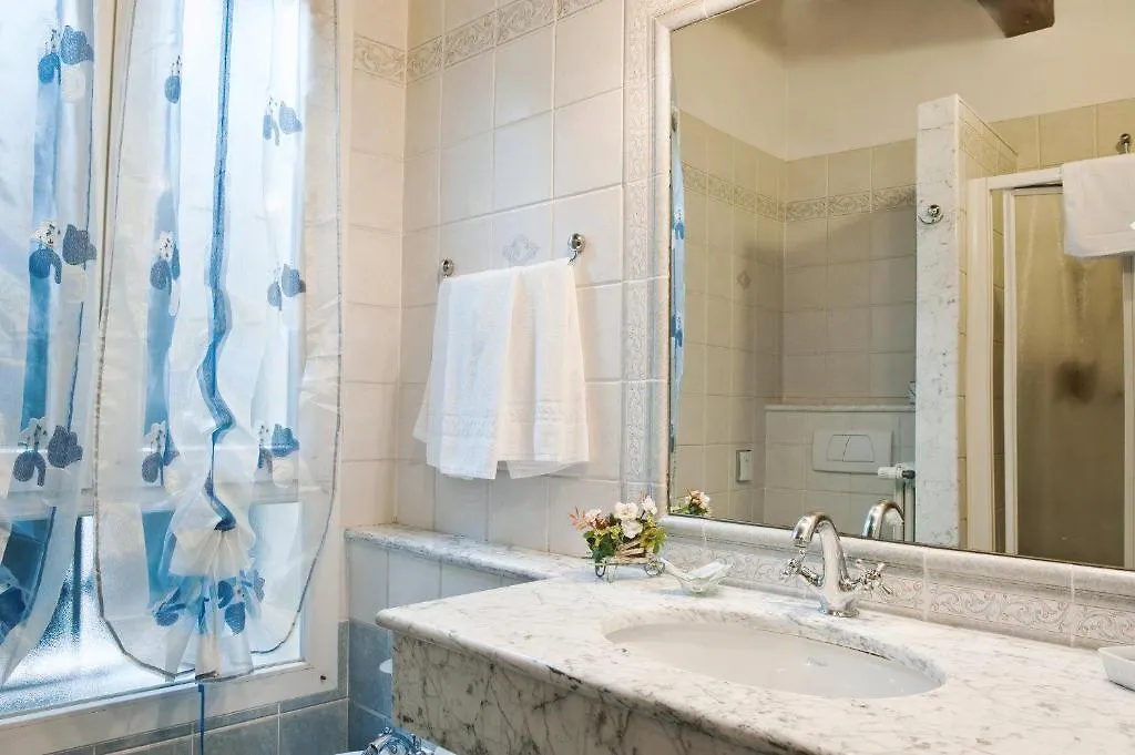 Hotel Corte Estense Ferrara 4*,  Italien